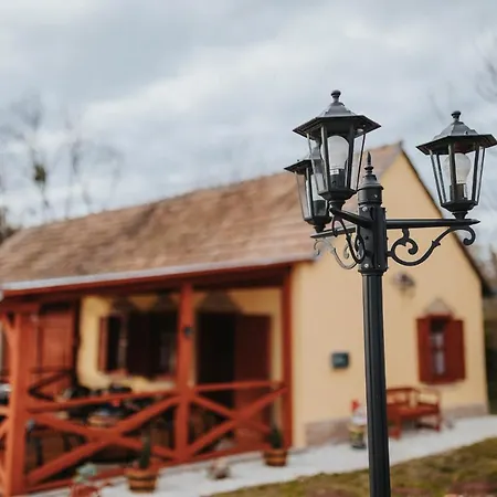Kis Balaton Vendeghaz Apartment